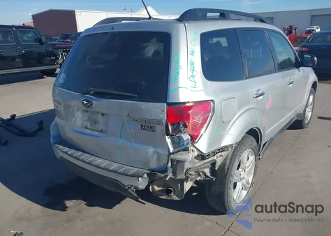 2010 Subaru Forester 2.5X Premium z USA, uszkodzony, nr VIN JF2SH6CCXAH910401